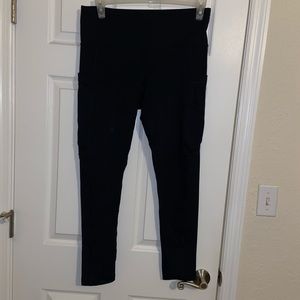 90 degree black leggings with pockets! size XL